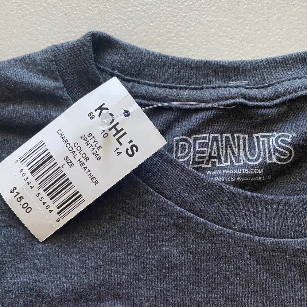Peanuts T-shirt - Picture 3 of 6